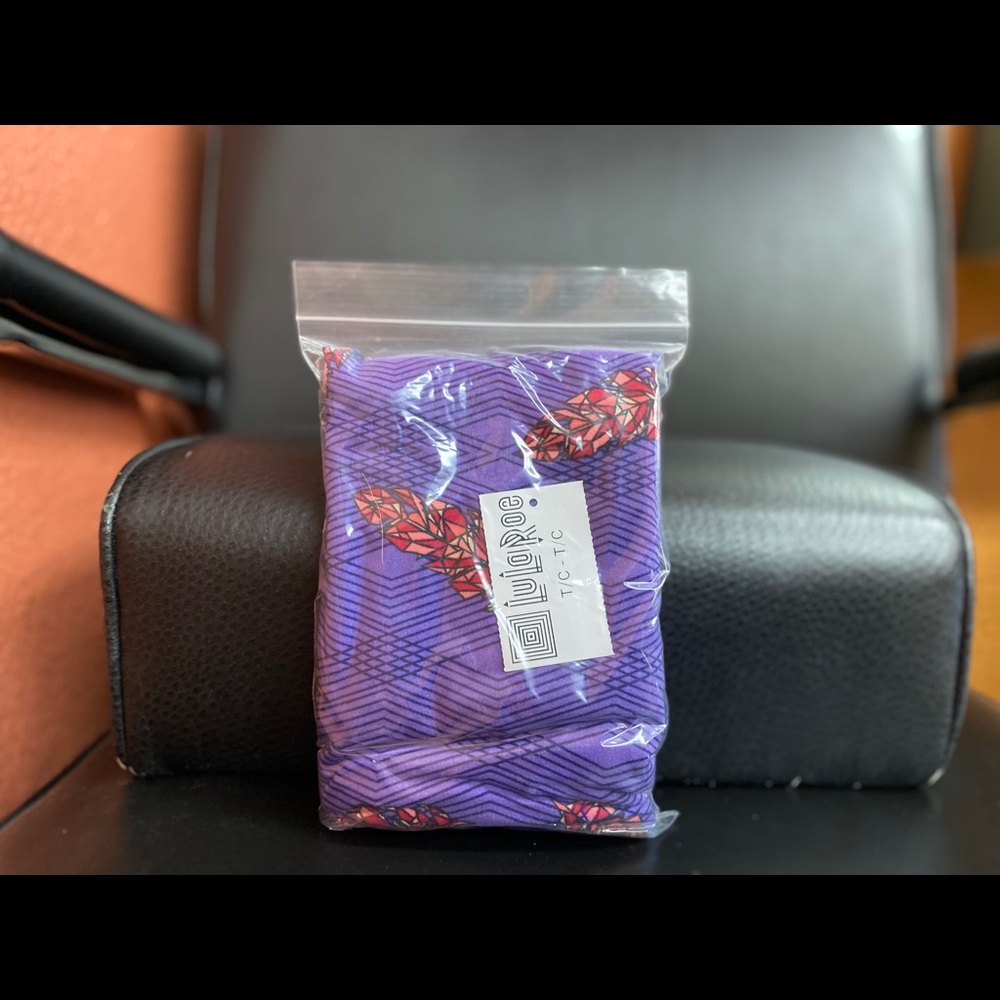 Lularoe Tall and Curvy leggings